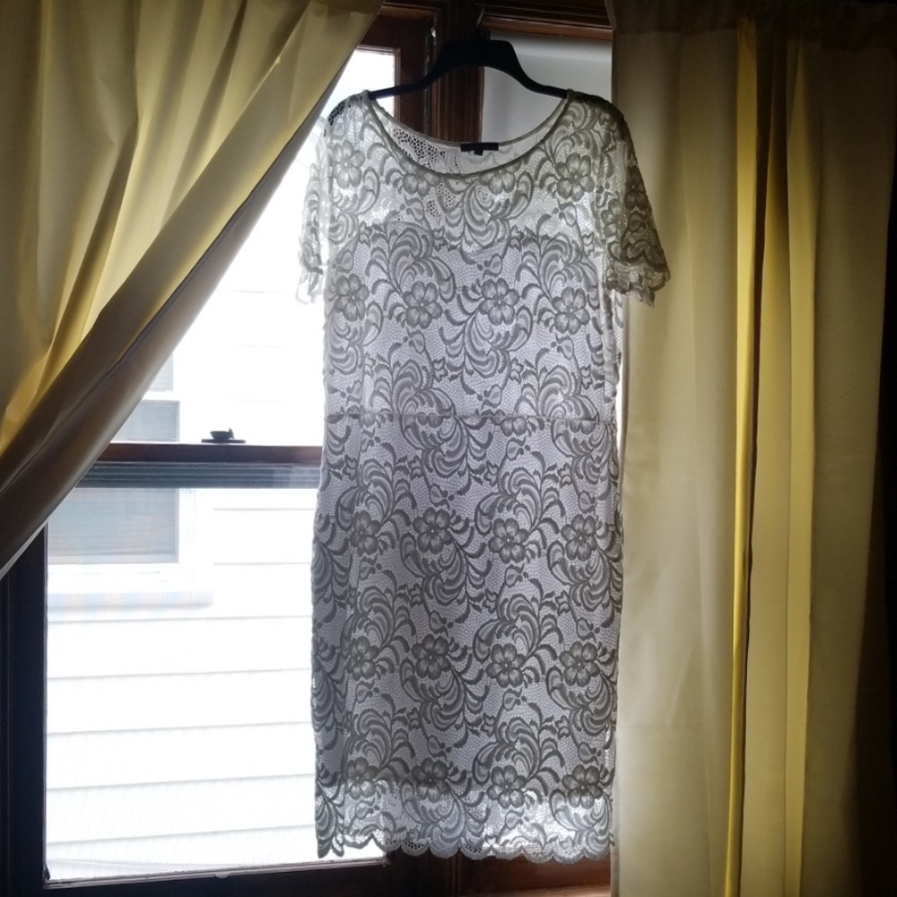 White lace dress